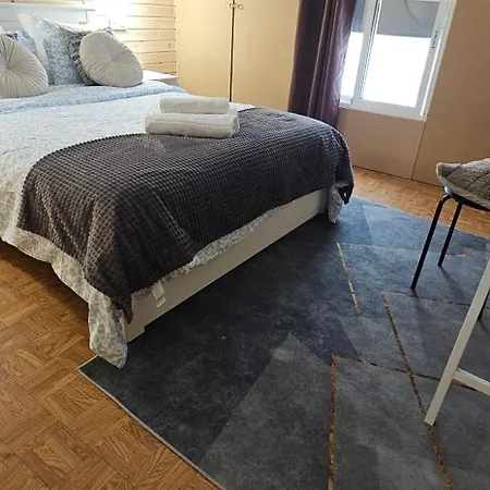 Blue Mango Surf House Center 3* 푸에르토델로사리오