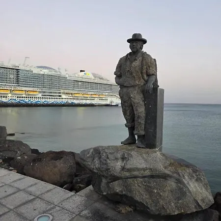 Blue Mango Surf House Center 3* Puerto del Rosario (Fuerteventura)