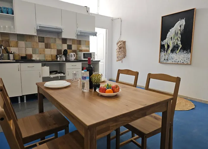 Blue Mango Surf House Center 3* פוארטו דל רוסריו