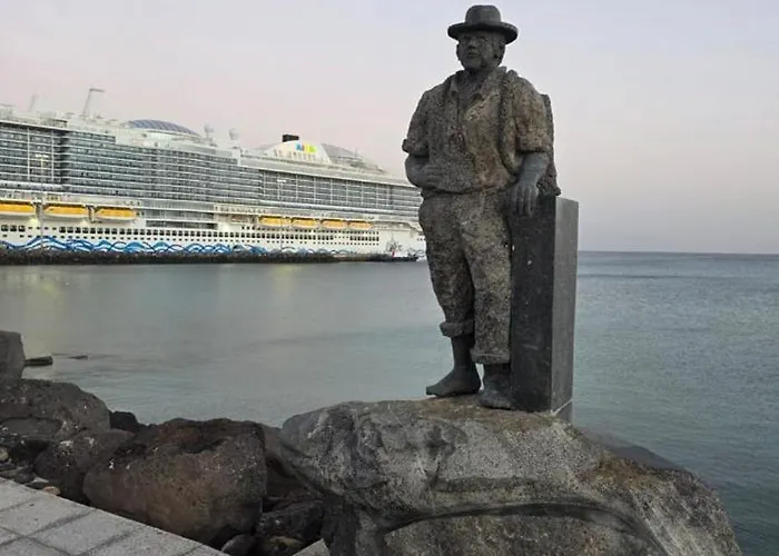 Blue Mango Surf House Center 3* פוארטו דל רוסריו